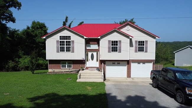 Photo - 22039 Harlan Ln