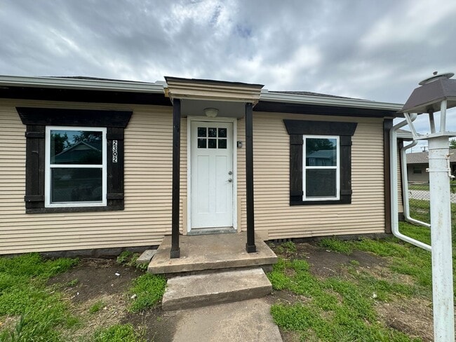 Cute 2 bedroom 2 bathroom home! - Cute 2 bedroom 2 bathroom home!