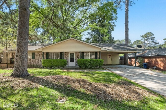 Photo - 2935 Salem Dr