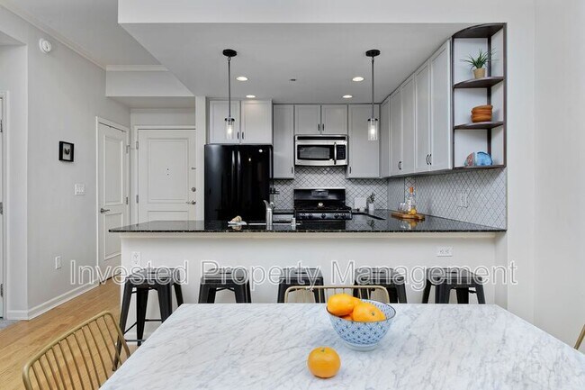 1975 N Grant St Unit 610