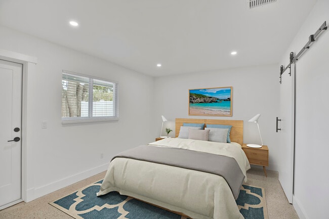 Photo - The Shoreline at 19th - Steps from the beach