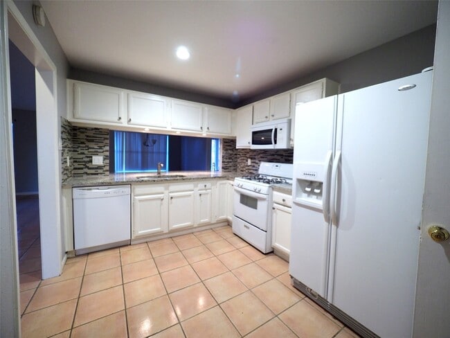 Photo - 2812 Pickett Dr