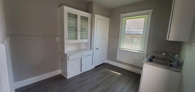 Photo - 1527 Dixmont Ave