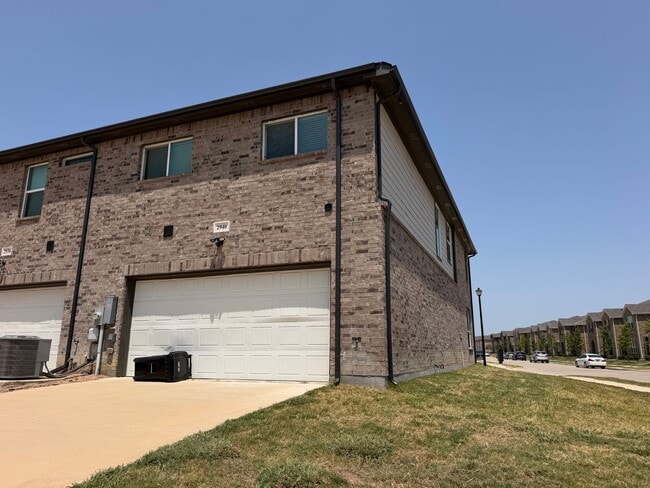 Photo - 2940 Bluets Dr