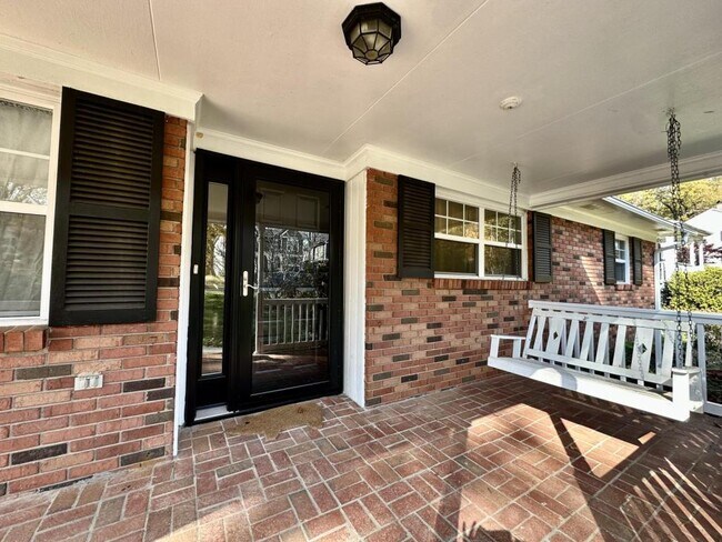 Photo - 2063 Eaton Rd