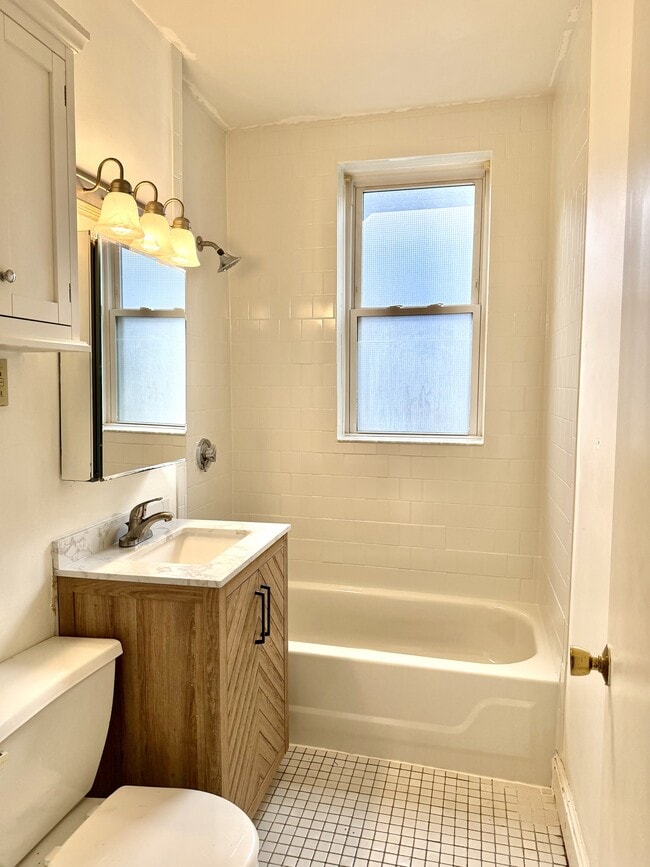 Photo - 1415 Commonwealth Ave Unit 502