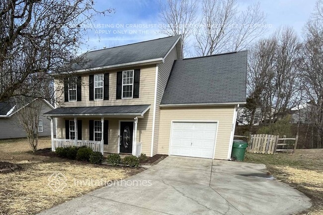 Building Photo - 8808 Clifton Meadow Dr