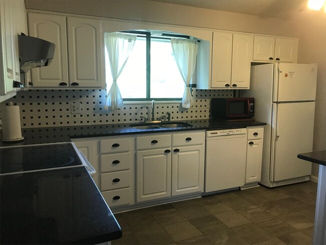 Photo - 7311 Quail St