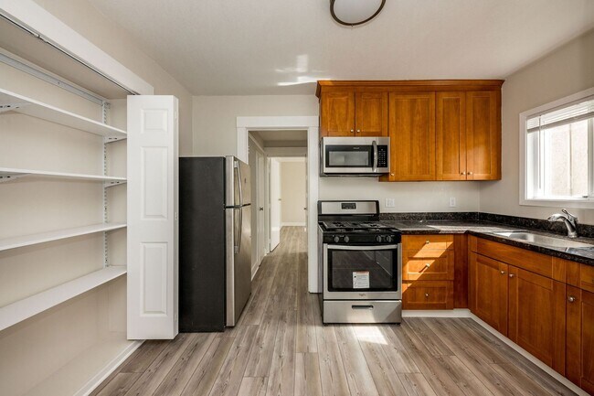 Photo - 84-88 N 7th St Unidad 86