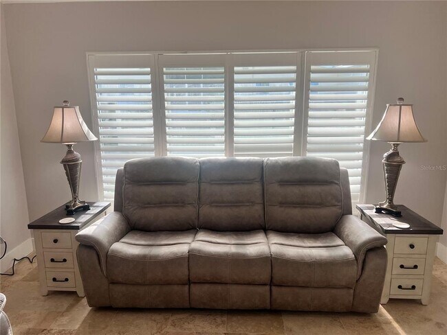 Photo - 6020 Midnight Pass Rd