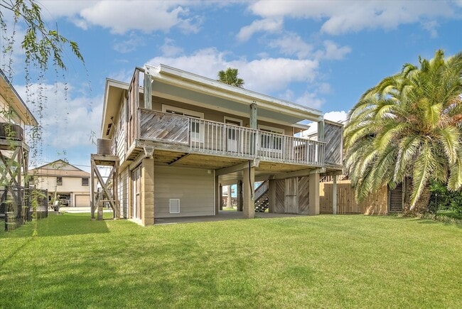 Photo - 505 Pompano St