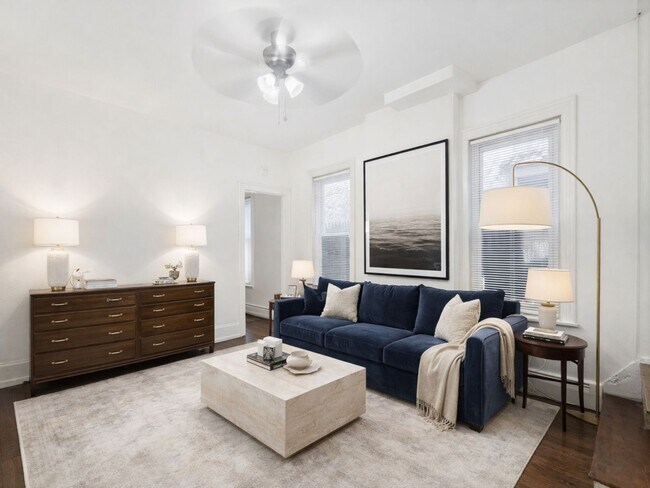 Building Photo - 825 N 26th St Unit #1