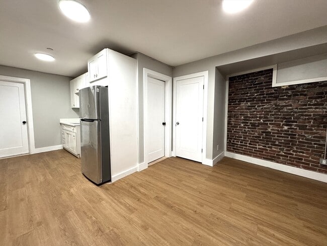 Photo - 189 E Merrimack St Unit 13