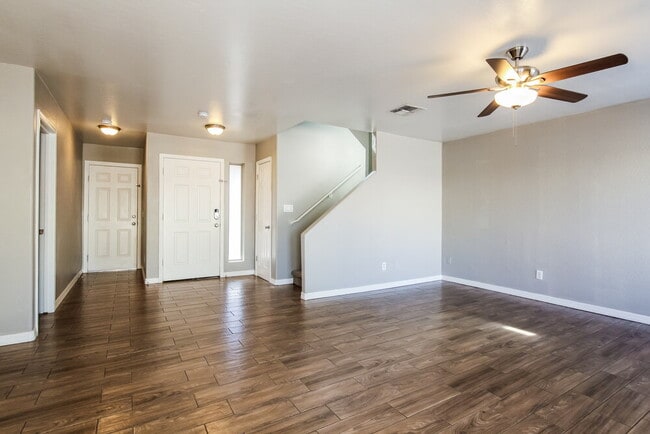 Photo - 12414 W Scotts Dr