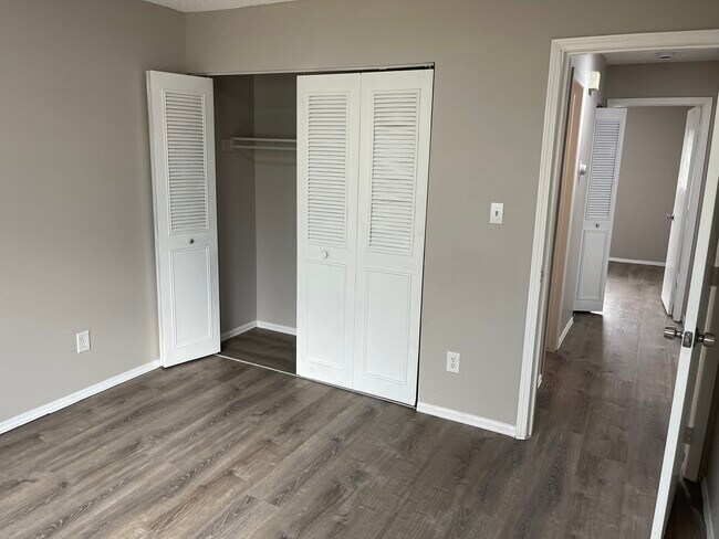 Photo - 1002 Mazatlan Cir Unit B