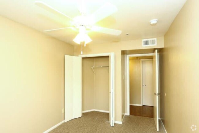 Building Photo - 2 bedroom in Austin TX 78753 Unit 2017 Rental