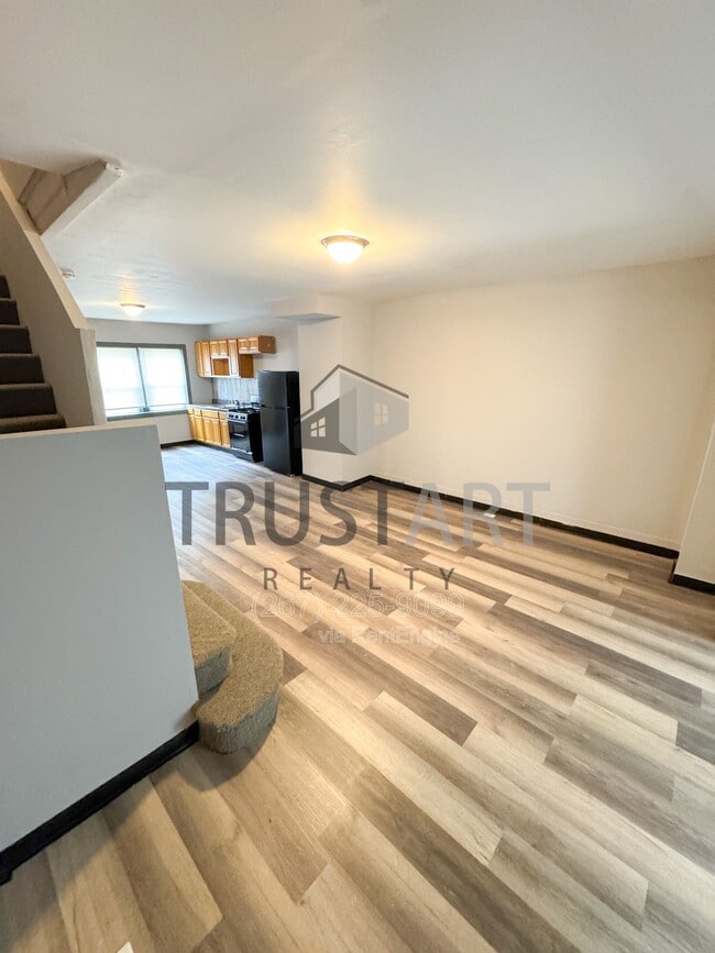 Photo - 1533 S Allison St
