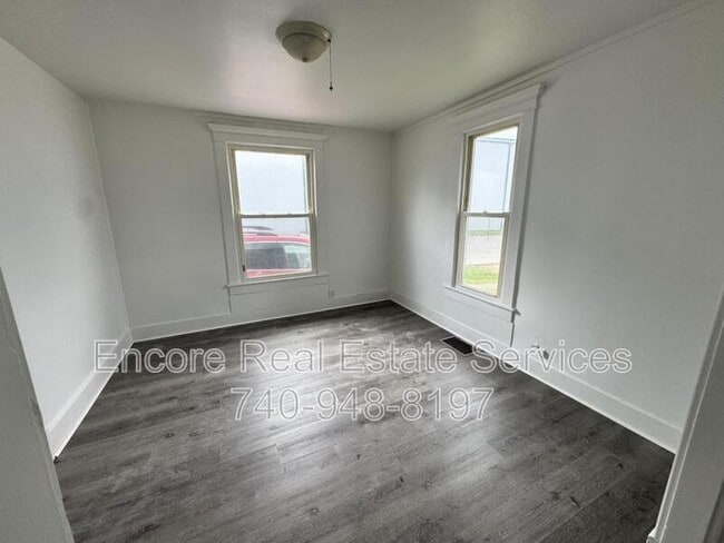 Photo - 518 Maple Ave