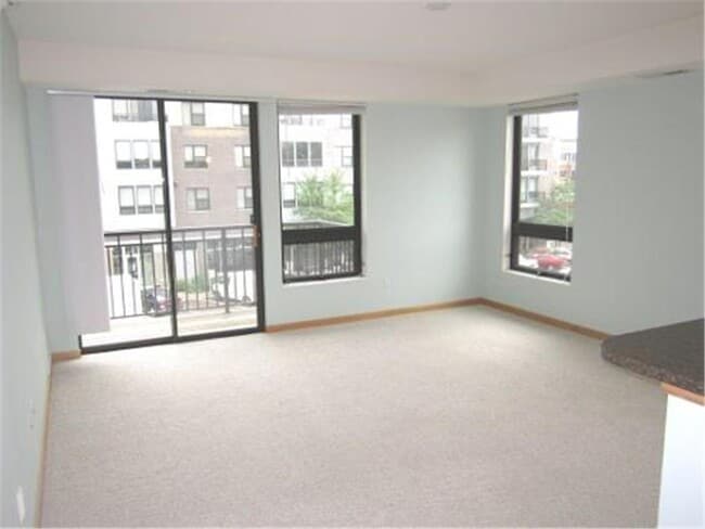 Photo - 7601 Aldrich Ave S Unidad 319