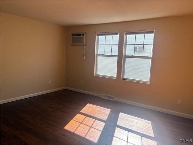 Photo - 129 S Collingwood Ave Apartamento