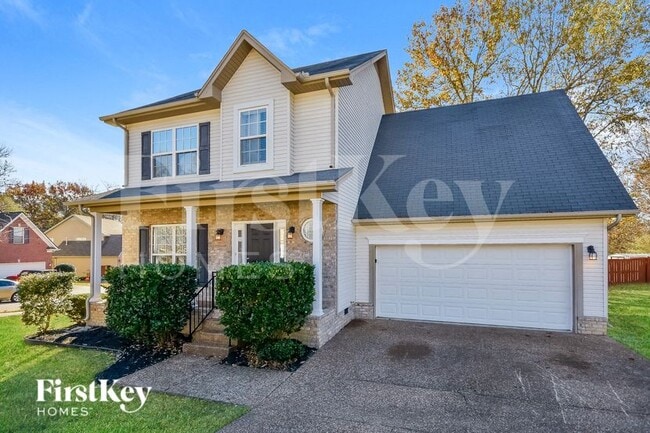 Photo - 811 Royal Oaks Dr