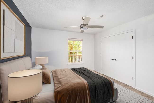 Carlson Bay Luxury Apartments