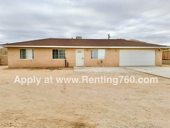 MOVE IN SPECIAL!! Very Nice 3 bedroom 2 Ba... - MOVE IN SPECIAL!! Very Nice 3 bedroom 2 Ba... House