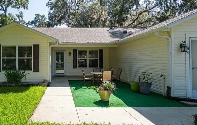 Photo - 104 Cherry Blossom Ln