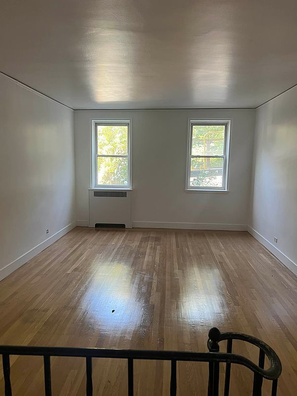 Photo - 3810 Greystone Ave