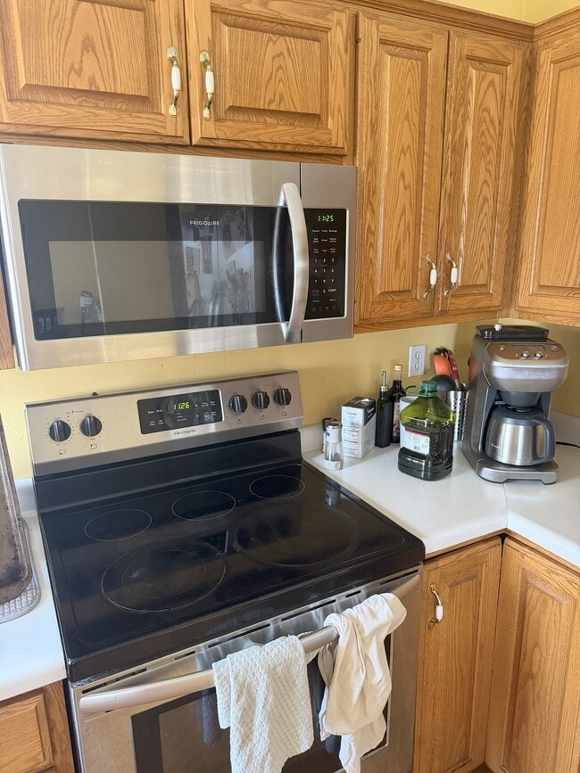 Photo - 4333 10th St NW