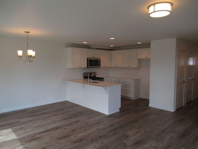 Photo - Newer Three Bedroom Duplex Unit 375