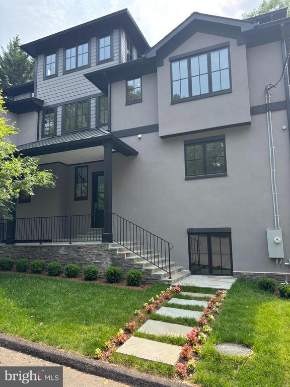 Building Photo - 5017 Eskridge Terrace NW Rental
