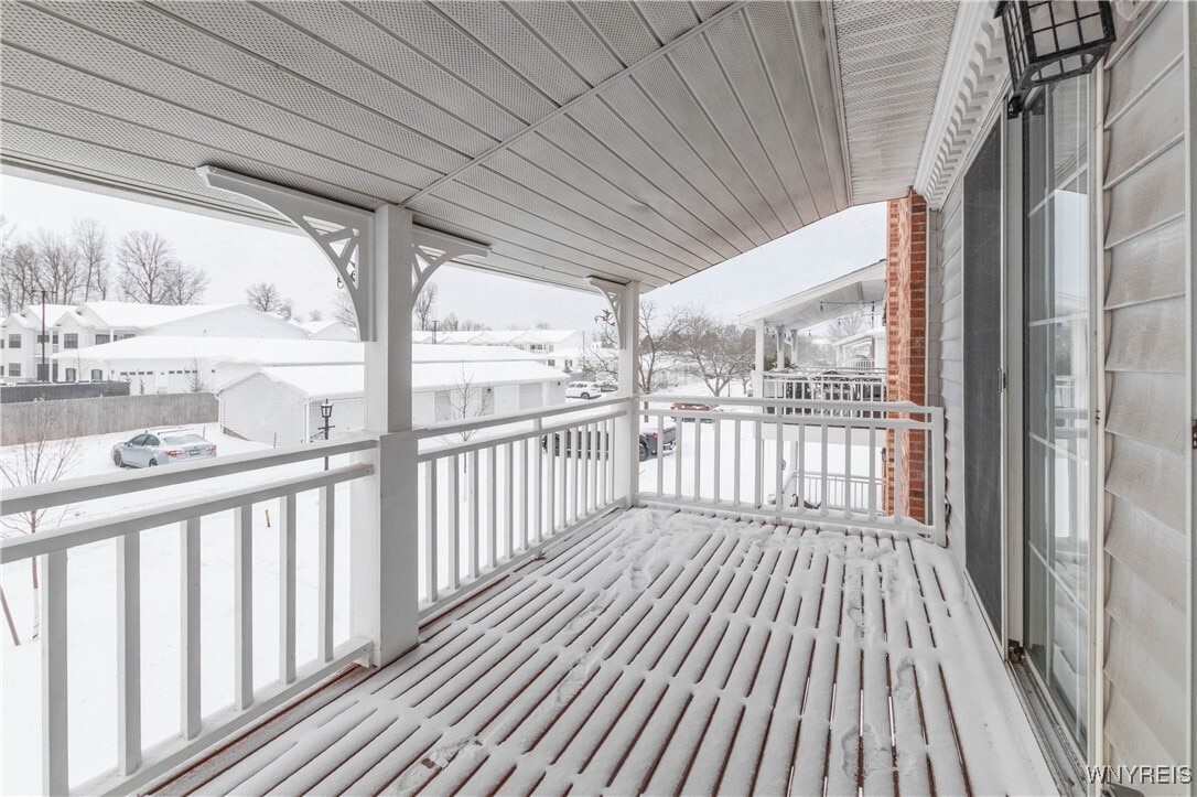 Photo - 1105 Youngs Rd