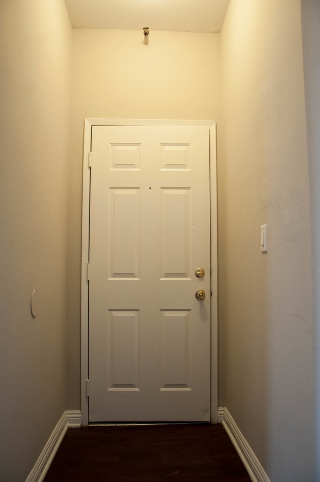 The Elmwood Apartments