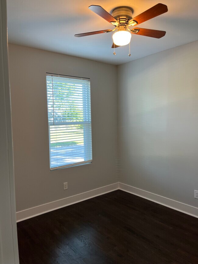 Photo - 2282 Belvidere St