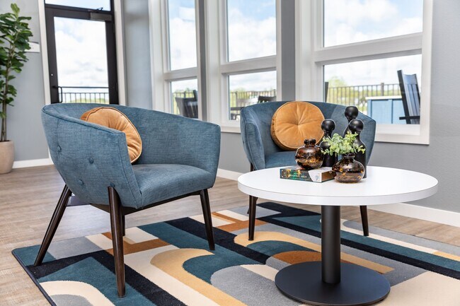Grand35 Apartments - 55 Plus Active Adult