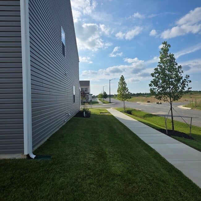 Photo - 29891 Londyn Ln