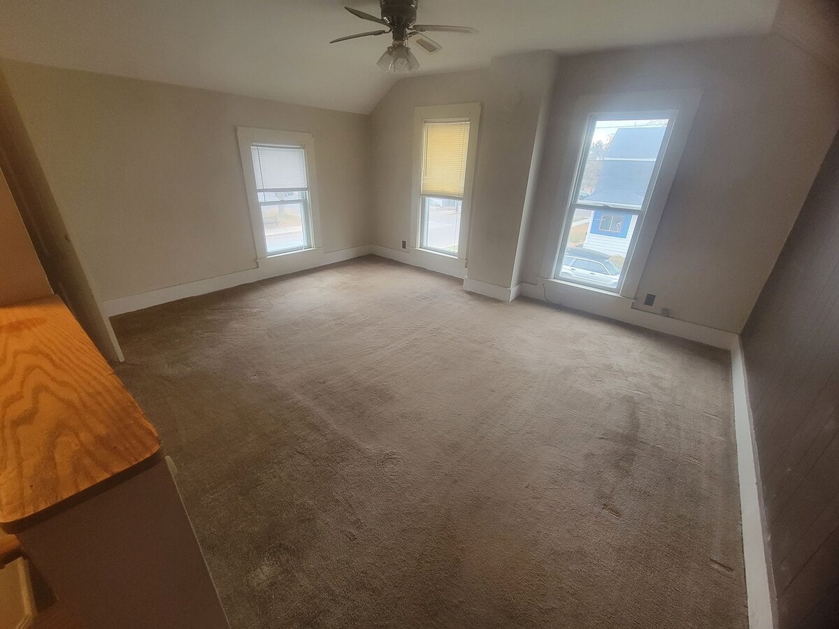 Photo - 1-518-512 N High St Unit 518 1/2 N High Street