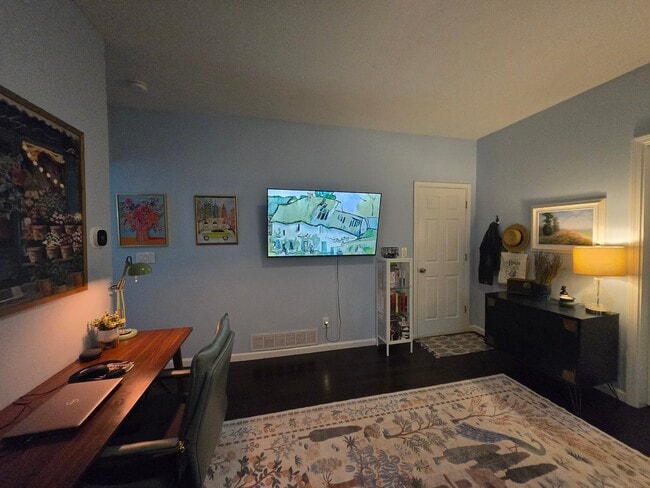 135 Delmar Ave Unit Lower