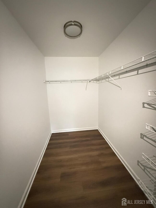 Photo - 1225 Waterford Dr