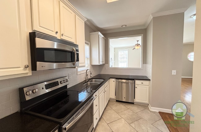 Photo - 203 Ridgecrest Dr