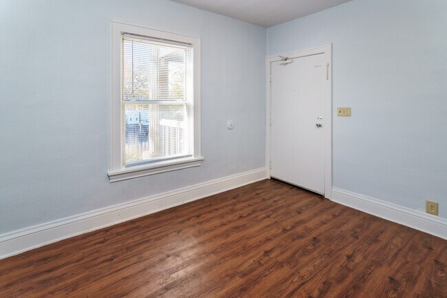 Photo - 3105 4th Ave S Unit 2