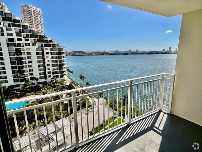 Building Photo - 770 Claughton Island Dr Unit 1211 Rental