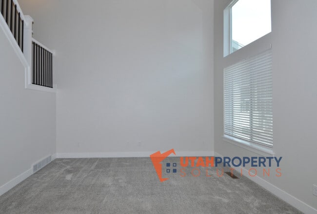 Photo - 1748 N 3720 W