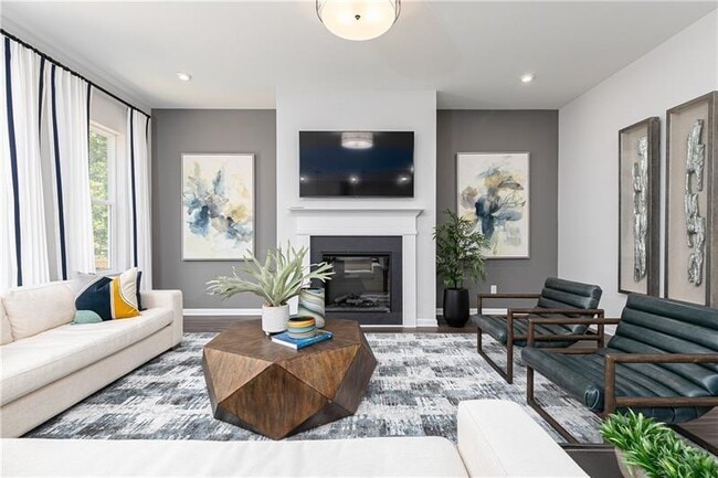 Photo - 557 Aberdeen Mdw Ln