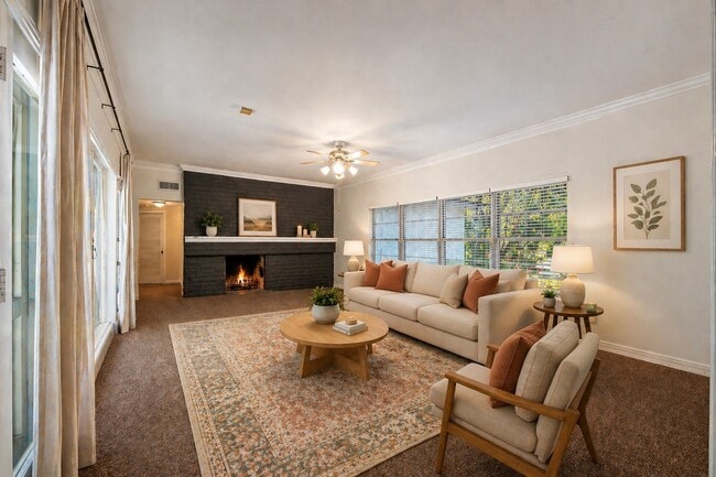 Photo - 2110 NW 3rd Pl