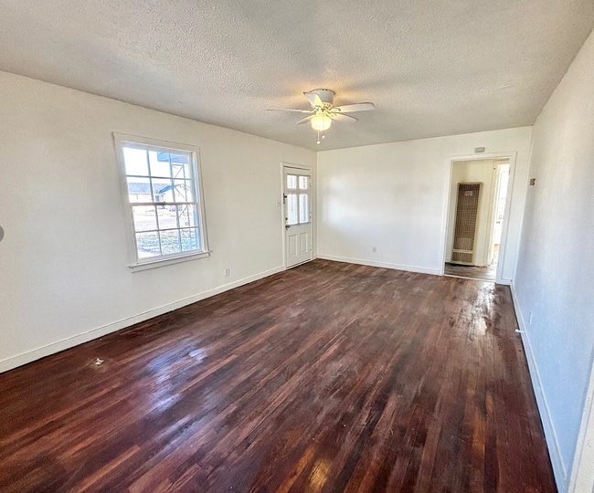 Photo - Cozy 2 Bedroom Home in Levelland