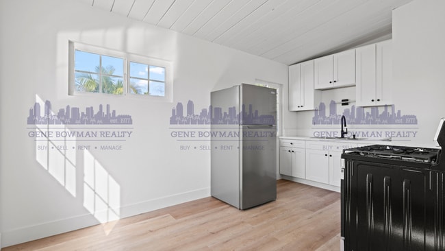 Building Photo - 3545 44th St