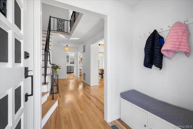 Photo - 19 Sherwood Dr