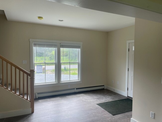 Photo - 2253 E Woodstock Rd Unidad 1